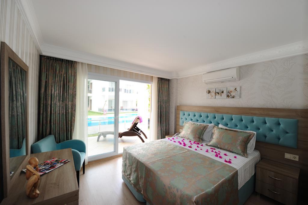 Delita Suite Hotel Turkbuku Golturkbuku Szoba fotó
